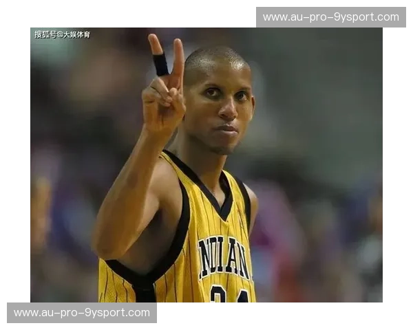 飞沙走石，星辰大海：篮球之神的优雅对决，米勒的传奇绝杀